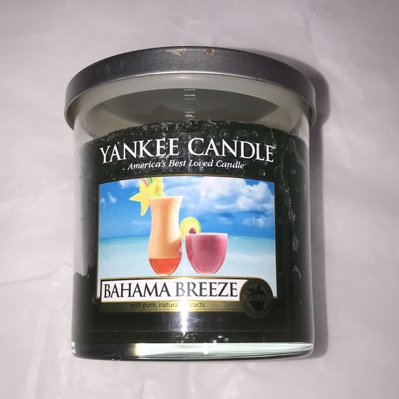 Nwt Yankee Candle in Bahama Breeze
